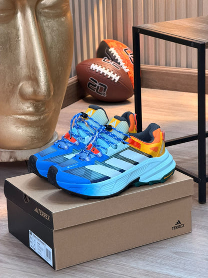 ADIDAS TERREX.