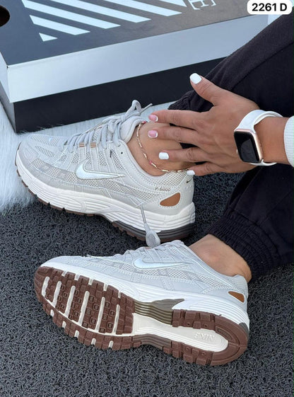 NIKE P6000
