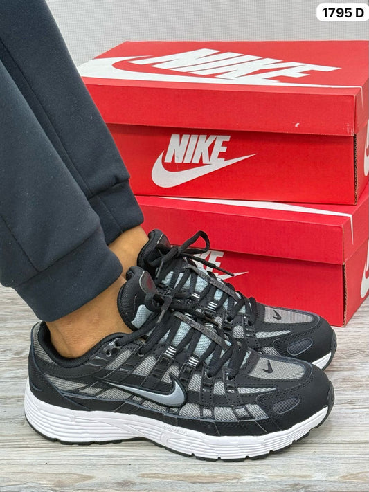 NIKE P6000